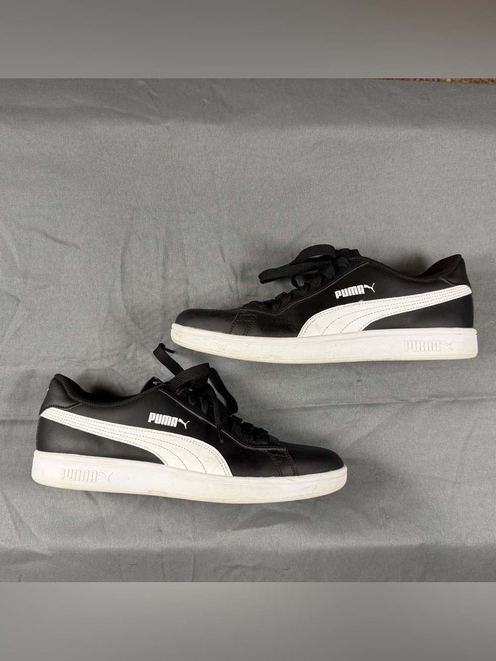 Puma Men’s Black and White Low-Top Sneakers